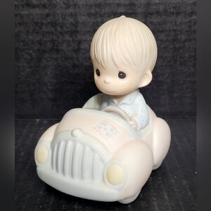 Precious Moments 1986 Members Only Figurine I'm Following Jesus #PM-862